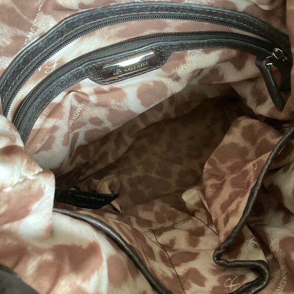 B. Makowsky Brown Leather Bucket Bag Drawstring Metallic Convertible 2000s - Picture 4 of 4